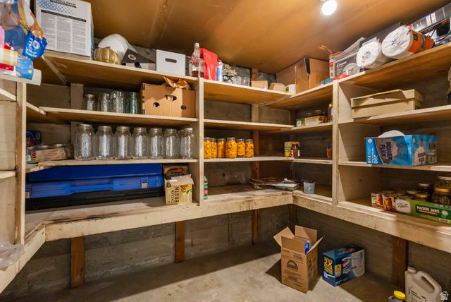 1839 W 4805 S, Taylorsville, UT 84129