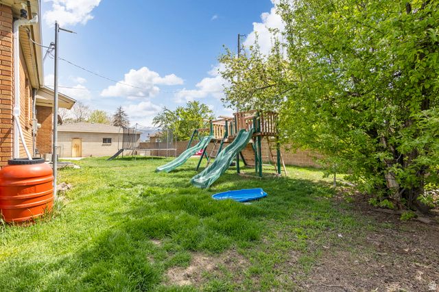 1839 W 4805 S, Taylorsville, UT 84129