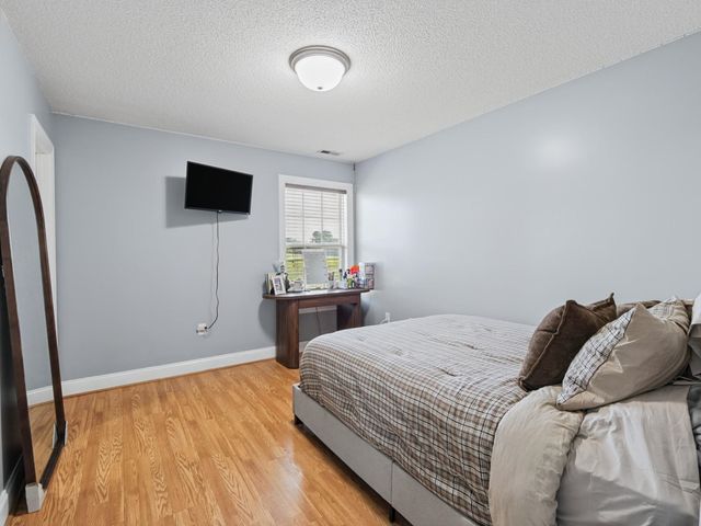 887 Champion Ferry Rd, Gaffney, SC 29341