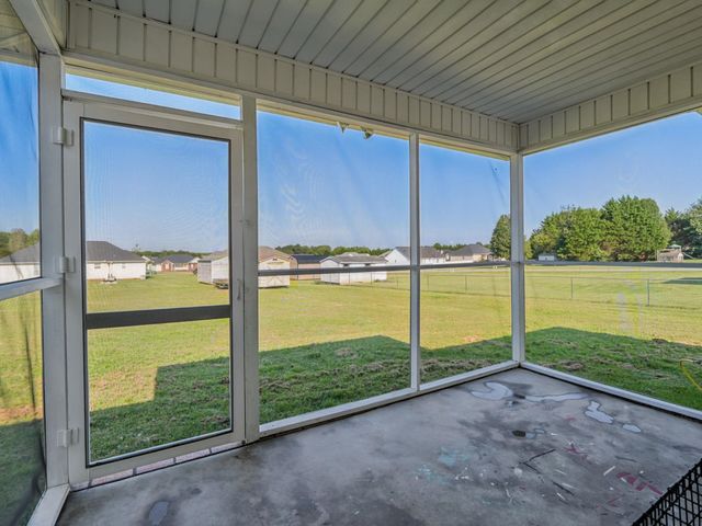 887 Champion Ferry Rd, Gaffney, SC 29341