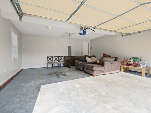 887 Champion Ferry Rd, Gaffney, SC 29341