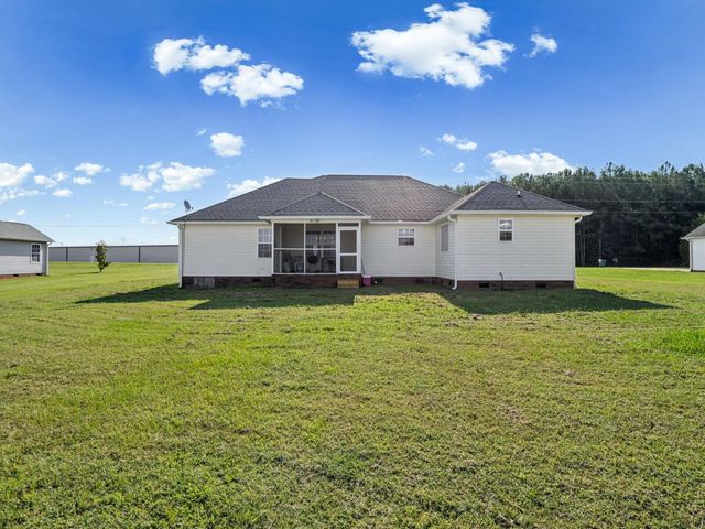 887 Champion Ferry Rd, Gaffney, SC 29341