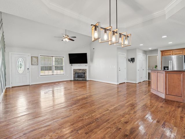 887 Champion Ferry Rd, Gaffney, SC 29341