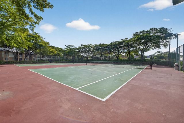 9977 Westview Drive 136, Coral Springs, FL 33076