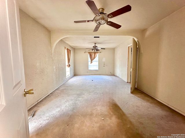 2103 Fm 2790, Lytle, TX 78052
