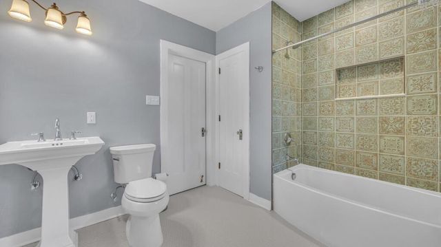 1723 N 3rd STREET, Sheboygan, WI 53081