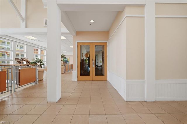 3700 Sandpiper Rd Apt 411, Virginia Beach, VA 23456