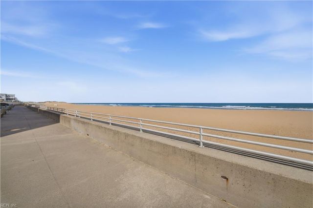 3700 Sandpiper Rd Apt 411, Virginia Beach, VA 23456