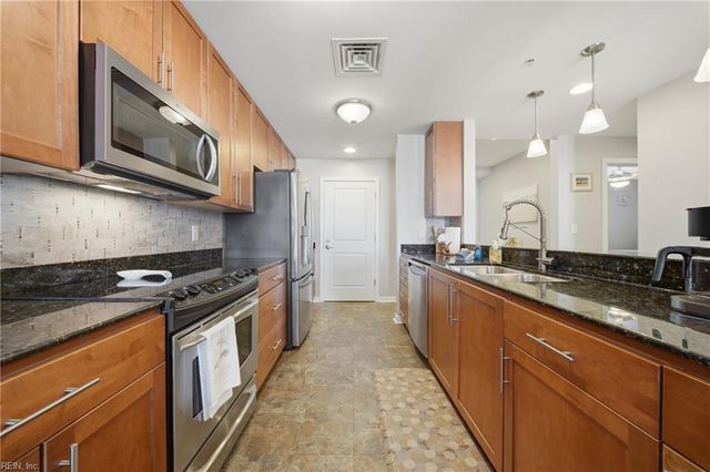 3700 Sandpiper Rd Apt 411, Virginia Beach, VA 23456