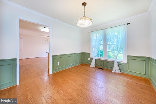 8508 SILVERDALE RD, Lorton, VA 22079