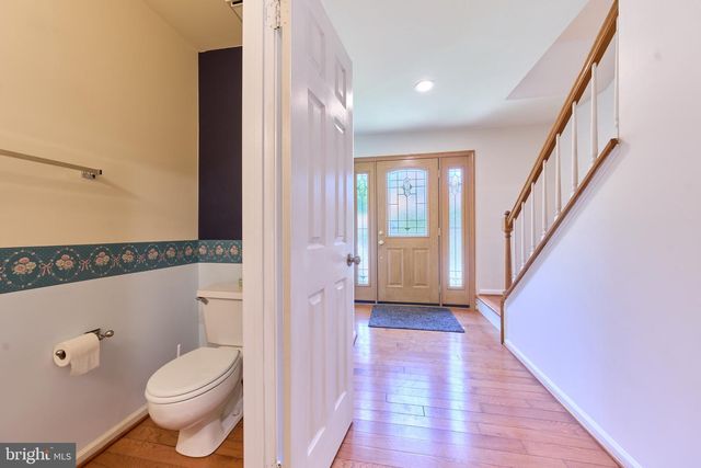8508 SILVERDALE RD, Lorton, VA 22079