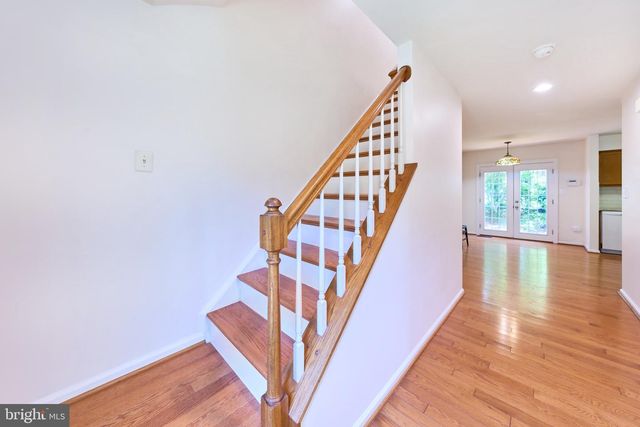 8508 SILVERDALE RD, Lorton, VA 22079