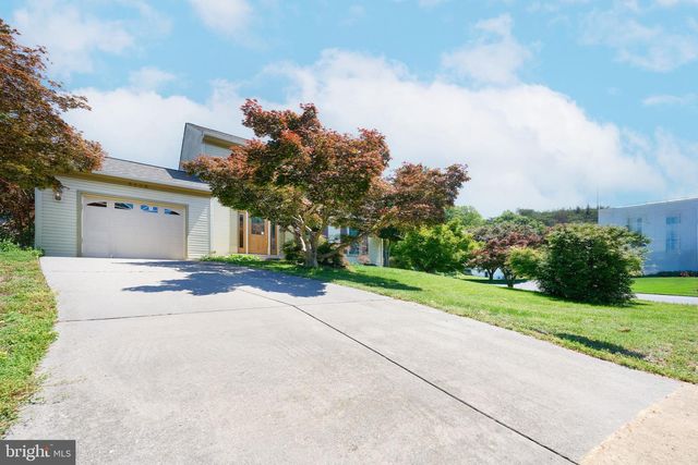 8508 SILVERDALE RD, Lorton, VA 22079