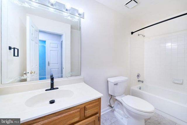 8508 SILVERDALE RD, Lorton, VA 22079
