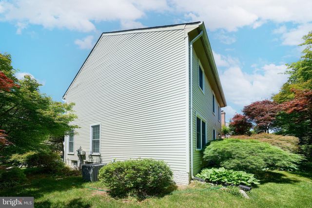 8508 SILVERDALE RD, Lorton, VA 22079