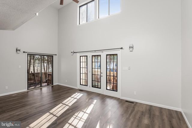 224 CHANTICLEER, Cherry Hill, NJ 08003