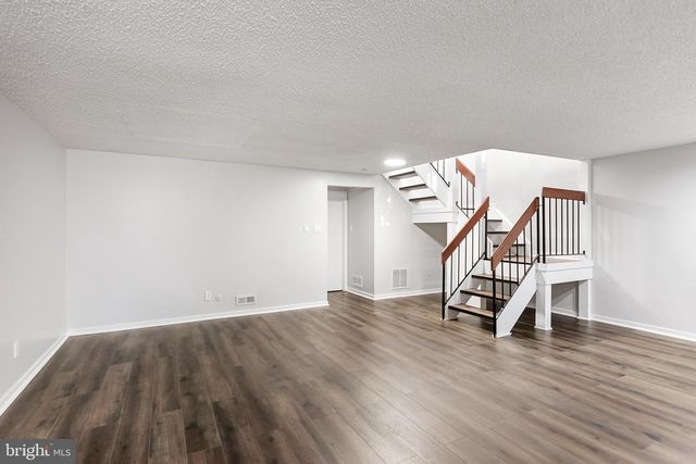 224 CHANTICLEER, Cherry Hill, NJ 08003