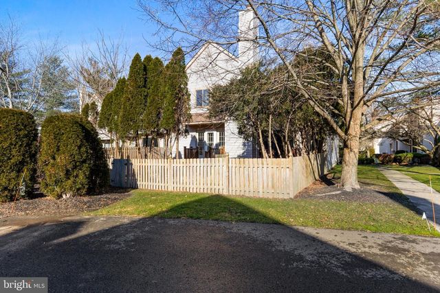 224 CHANTICLEER, Cherry Hill, NJ 08003