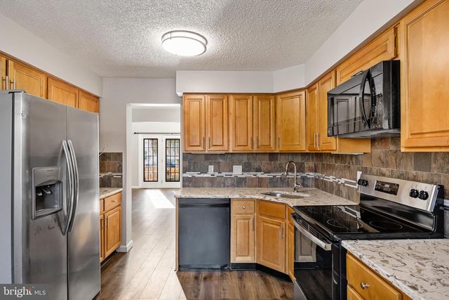 224 CHANTICLEER, Cherry Hill, NJ 08003