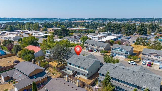60 NE Melrose Drive, Oak Harbor, WA 98277