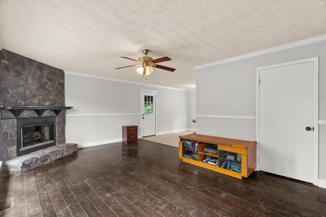 231 Sequoyah Drive, Chatsworth, GA 30705