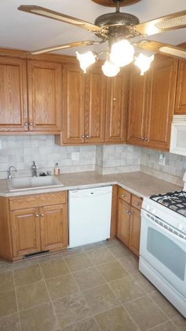 4319 30th AVENUE, Kenosha, WI 53144