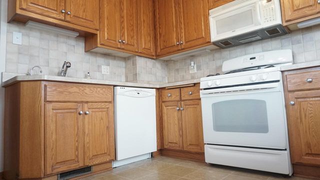 4319 30th AVENUE, Kenosha, WI 53144