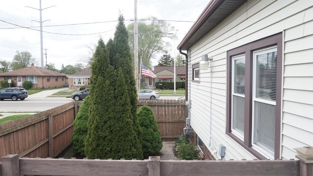 4319 30th AVENUE, Kenosha, WI 53144