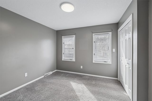 6159 Nottingham Drive, Johnston, IA 50131