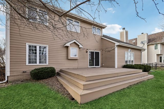 6159 Nottingham Drive, Johnston, IA 50131