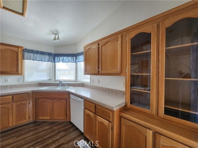 1251 E Lugonia 27, Redlands, CA 92374