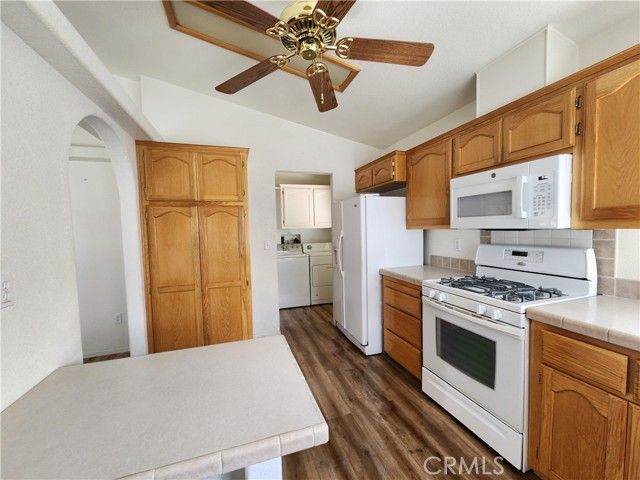 1251 E Lugonia 27, Redlands, CA 92374