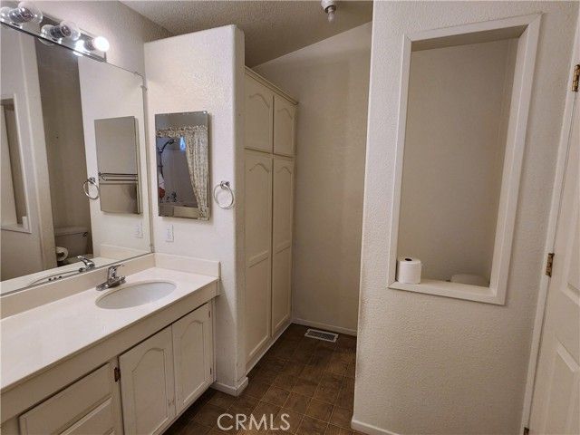 1251 E Lugonia 27, Redlands, CA 92374