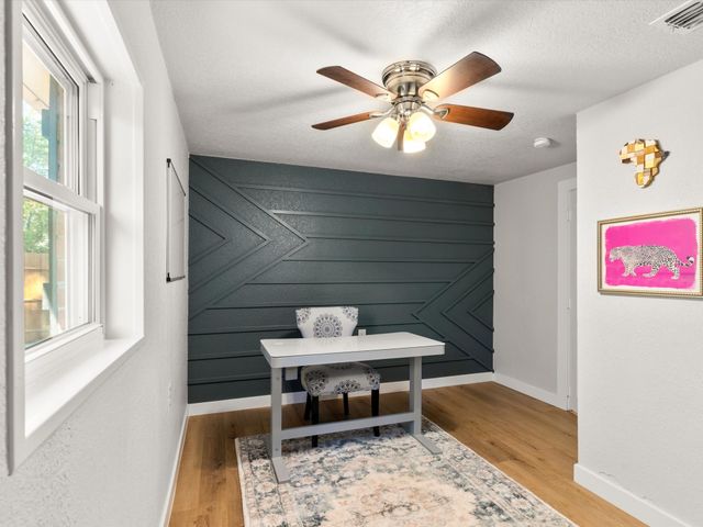 901 S Lane Street, Decatur, TX 76234