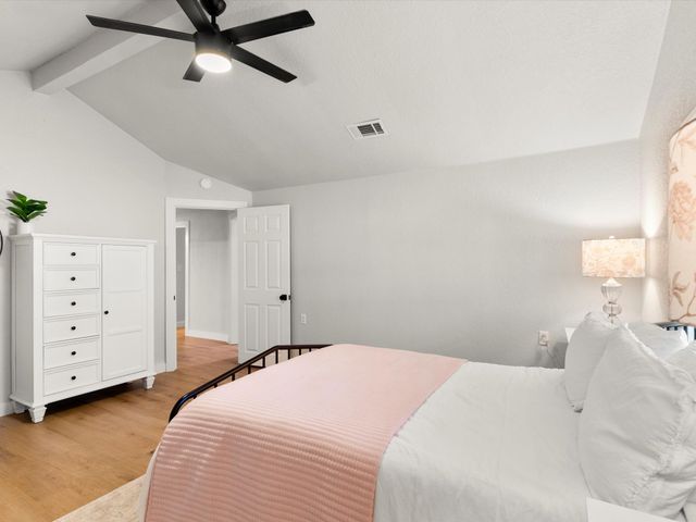 901 S Lane Street, Decatur, TX 76234