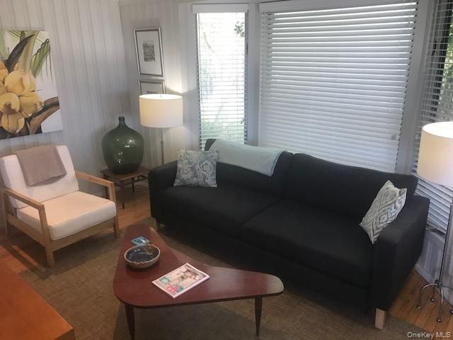 209 Bayview Walk, Cherry Grove, NY 11782