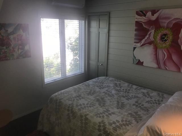 209 Bayview Walk, Cherry Grove, NY 11782