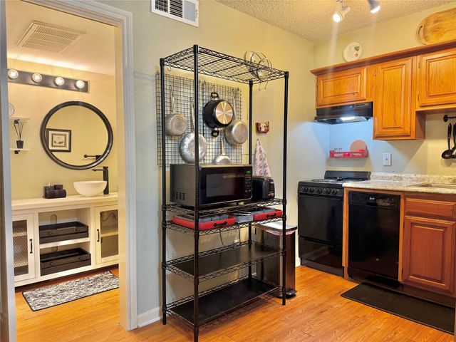 1311 Antoine Drive 169, Houston, TX 77055