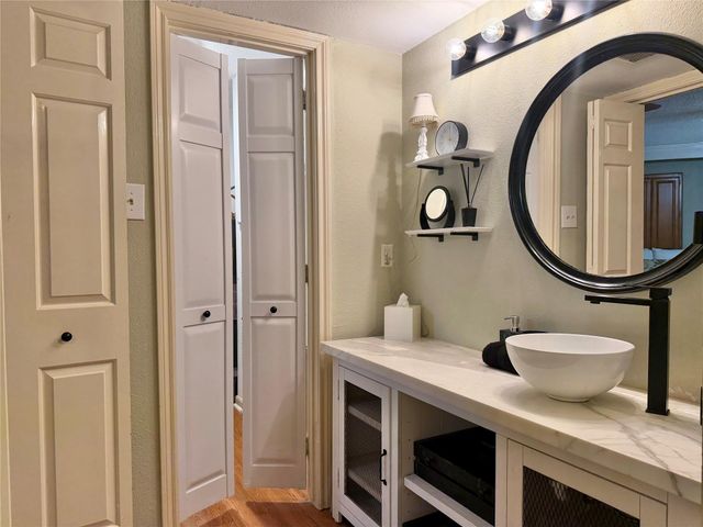 1311 Antoine Drive 169, Houston, TX 77055