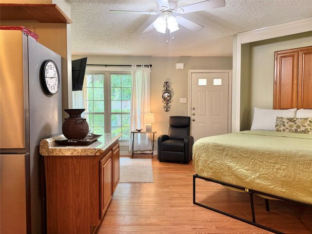1311 Antoine Drive 169, Houston, TX 77055