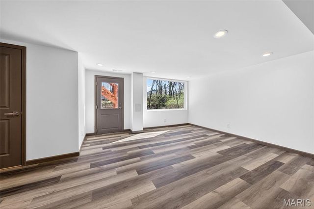 14 Fairwinds Court, St Louis, MO 63132