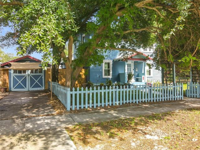 701 14TH STREET N, St Petersburg, FL 33705