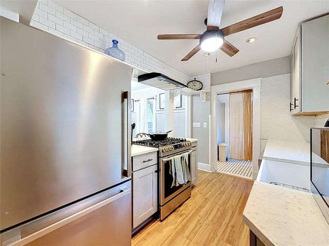 701 14TH STREET N, St Petersburg, FL 33705