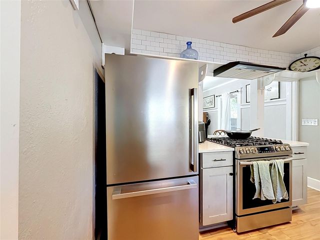 701 14TH STREET N, St Petersburg, FL 33705