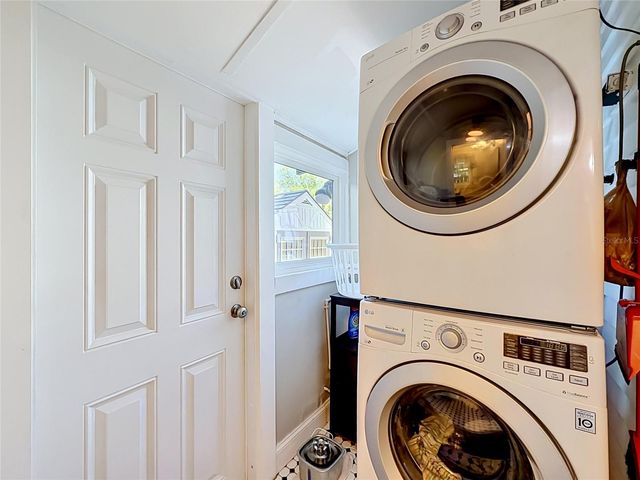 701 14TH STREET N, St Petersburg, FL 33705