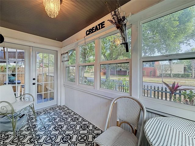 701 14TH STREET N, St Petersburg, FL 33705