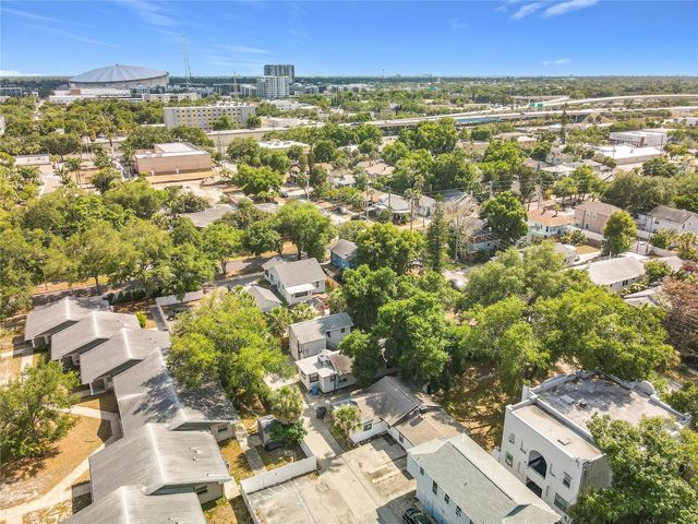 701 14TH STREET N, St Petersburg, FL 33705