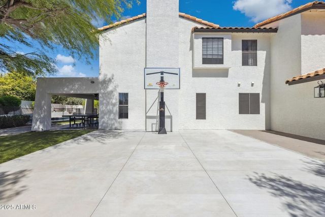 5556 E Sandra Terrace, Scottsdale, AZ 85254