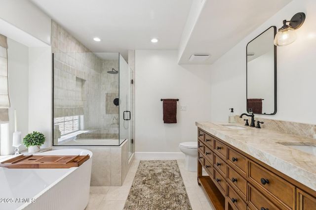 5556 E Sandra Terrace, Scottsdale, AZ 85254