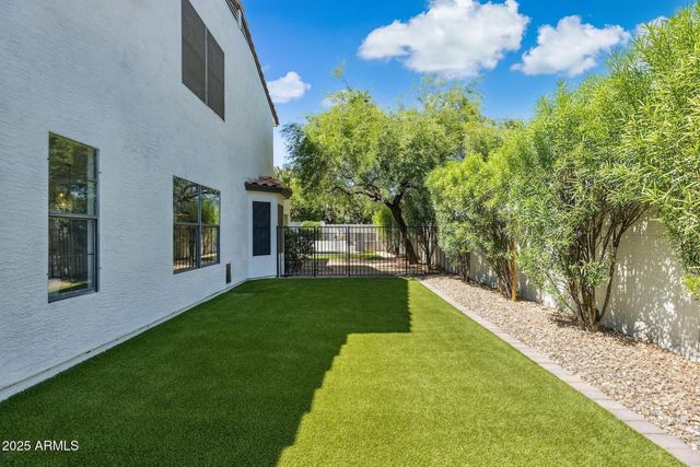 5556 E Sandra Terrace, Scottsdale, AZ 85254